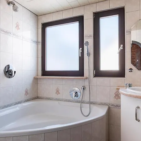 & Restaurant Sichelschmiede