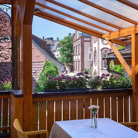 & Restaurant Sichelschmiede Szálloda