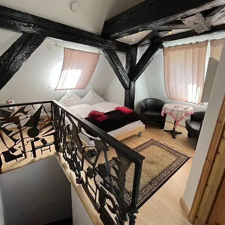 & Restaurant Sichelschmiede Otel